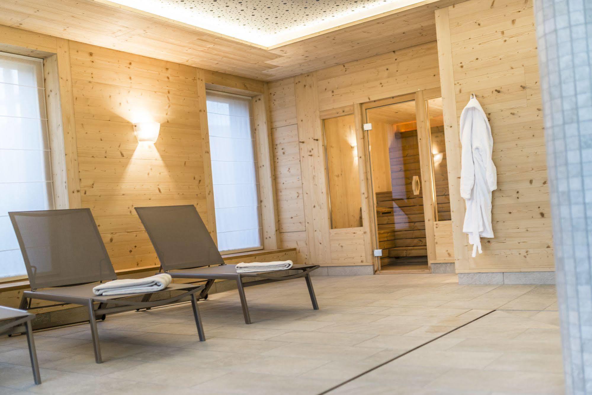 Hotel Jonathan Natz-Schabs ภายนอก รูปภาพ